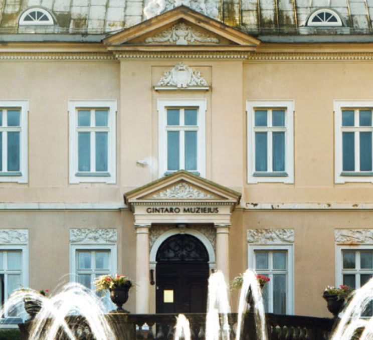 Tiškevičiai Palace
