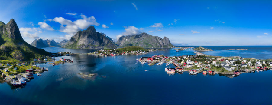 Visit Bergen. Travel Norway. Holidays in Scandinavia. Baltic Tours.